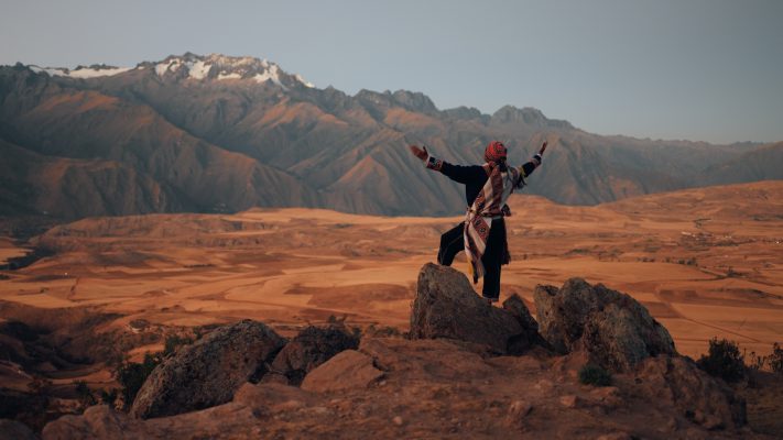 Cinematic color grading before and after using Afterglow | Andean Dust finishing LUT by visual tone